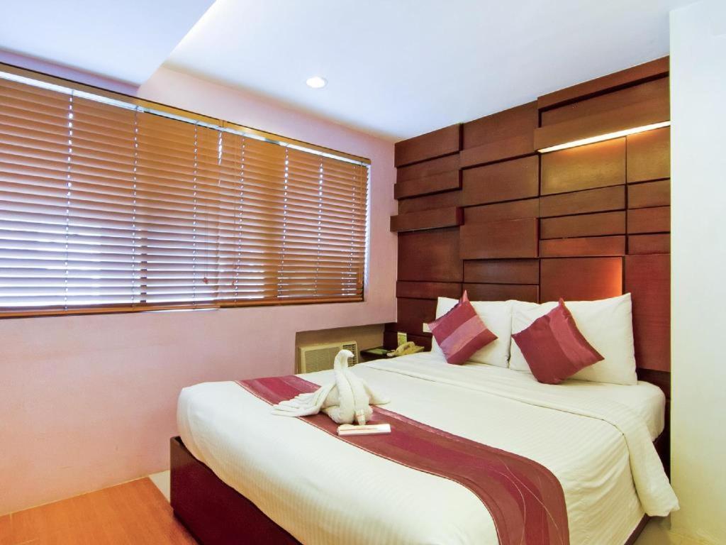 Acl Suites Quezon City Dış mekan fotoğraf