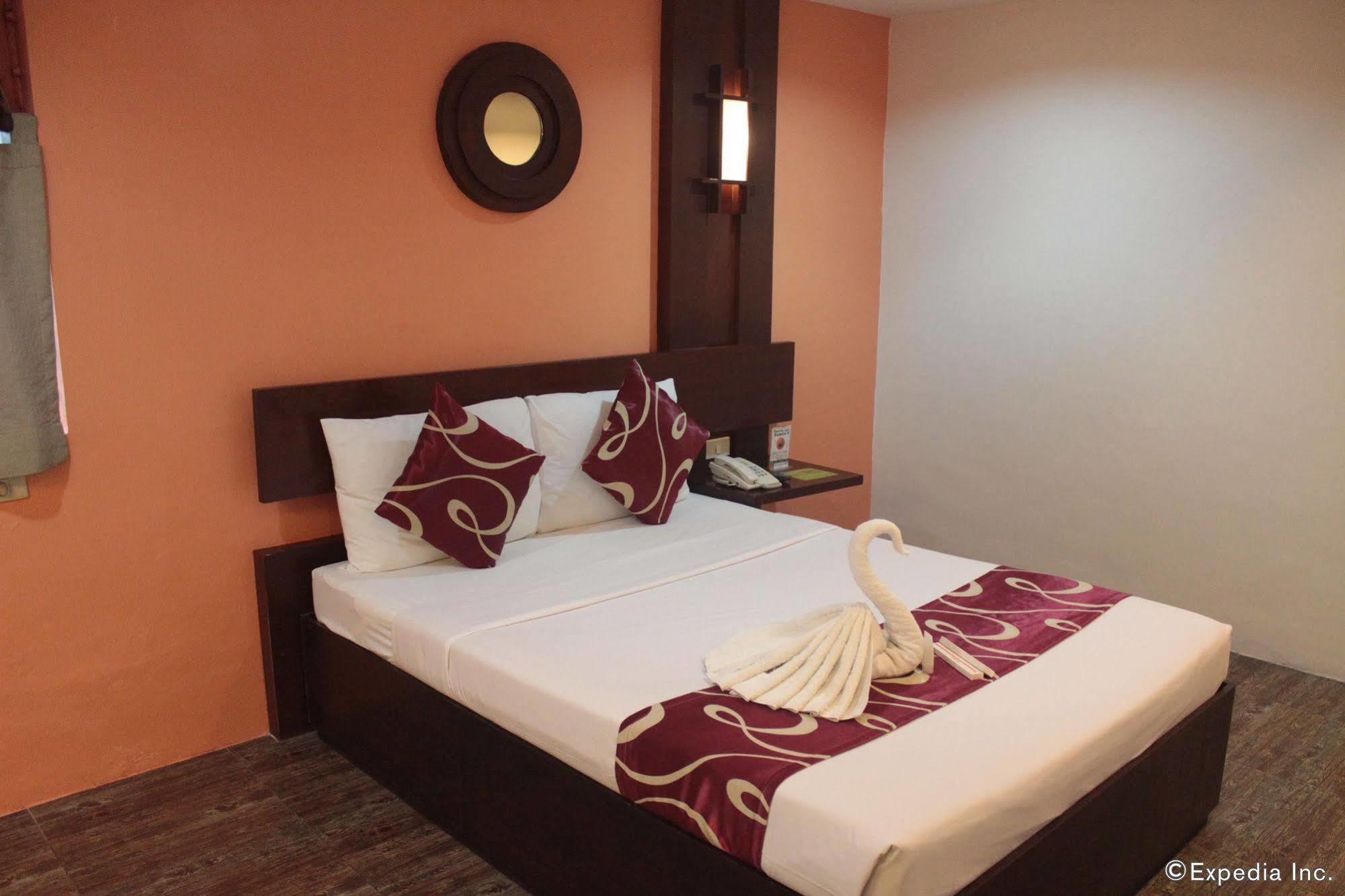 Acl Suites Quezon City Dış mekan fotoğraf
