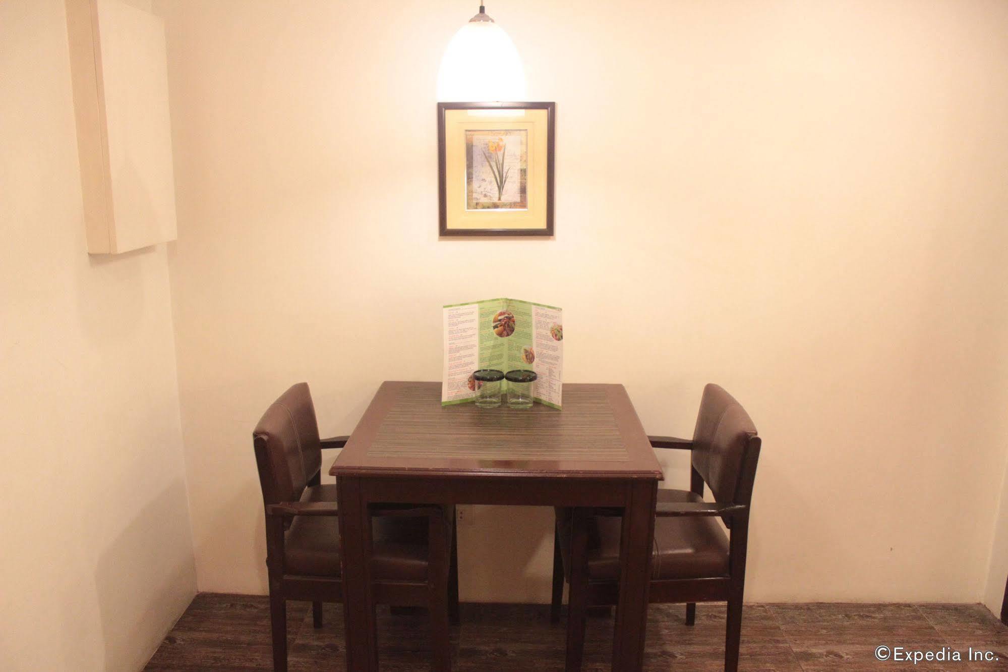 Acl Suites Quezon City Dış mekan fotoğraf