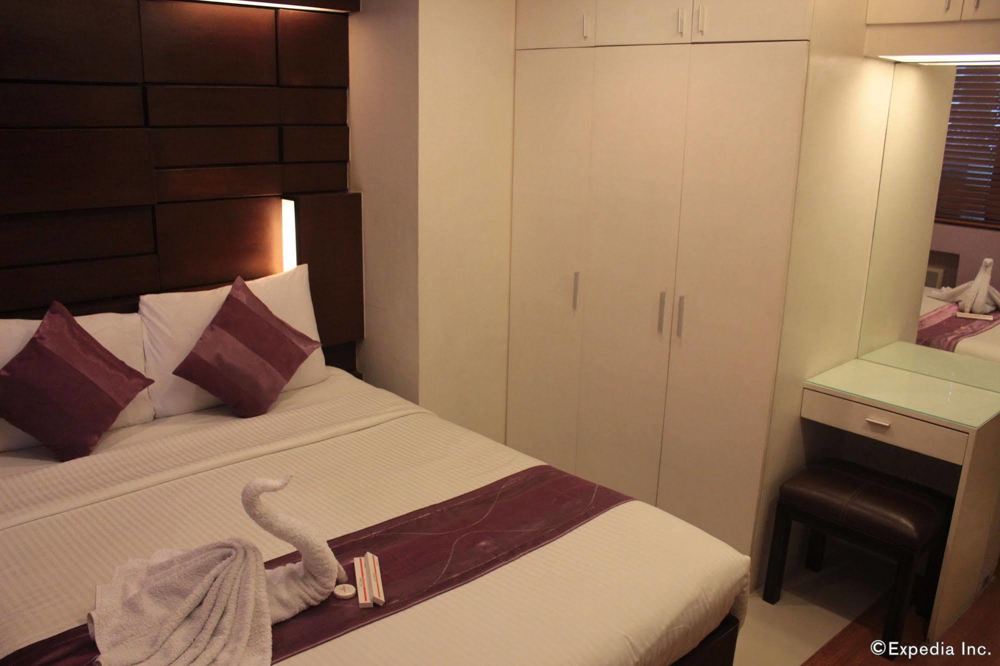 Acl Suites Quezon City Dış mekan fotoğraf